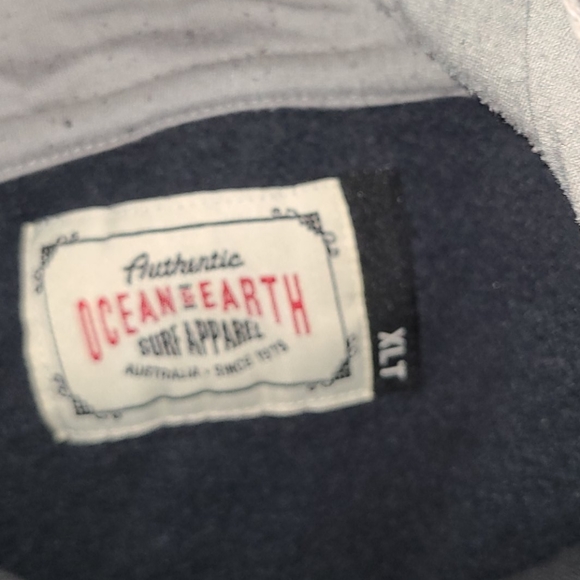 Ocean and Earth hoodie olive/grey XLT - Picture 2 of 3